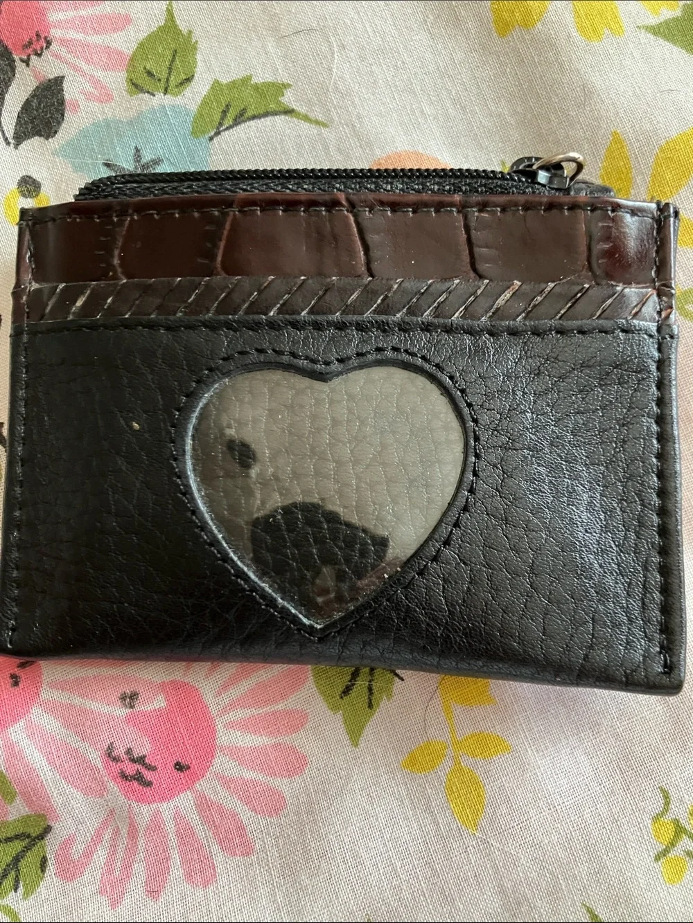 Heart Window Card & Key Pouch in Dark Brown Leather